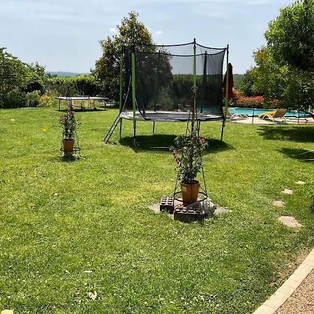 Holiday home Les Petits Vingnes Edon